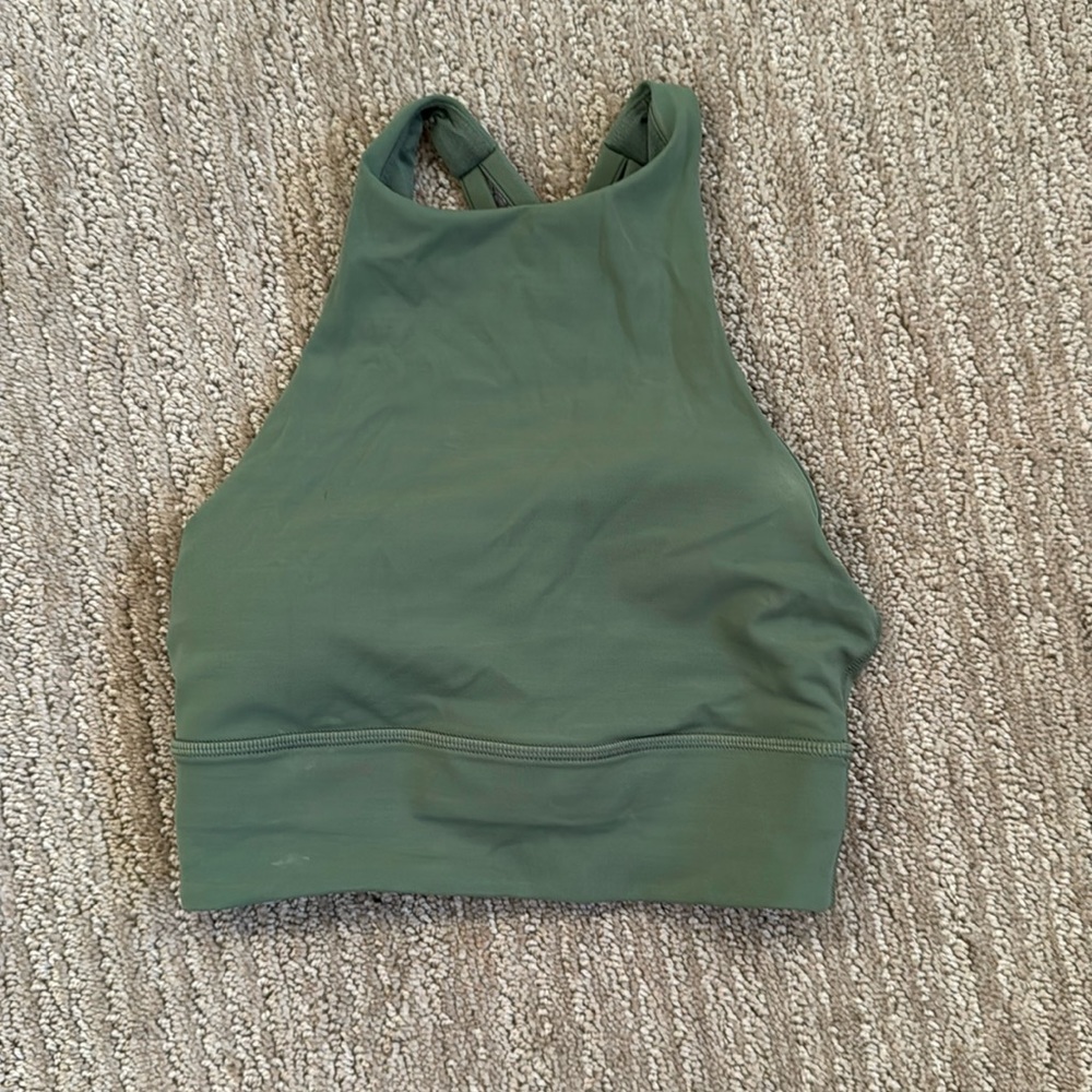 Lululemon High Neck sports bra